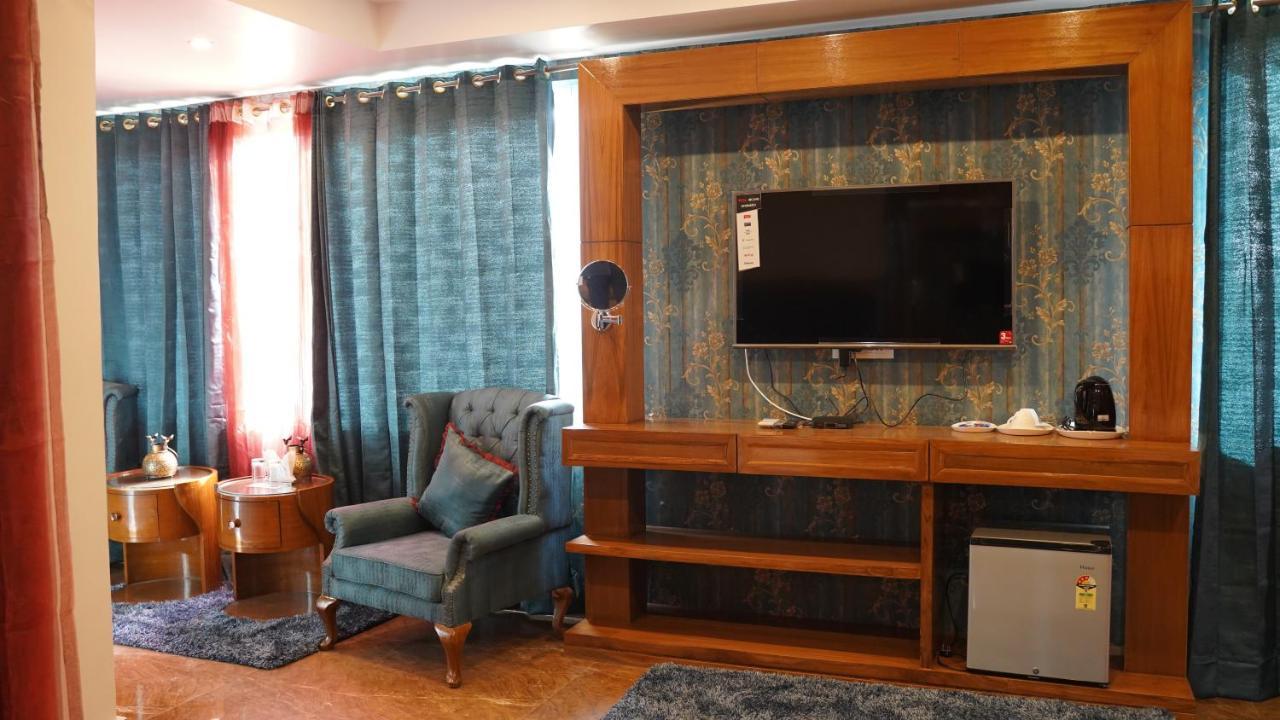 Hotel Saheb'S Castle Mcleodganj McLeod Ganj Dış mekan fotoğraf