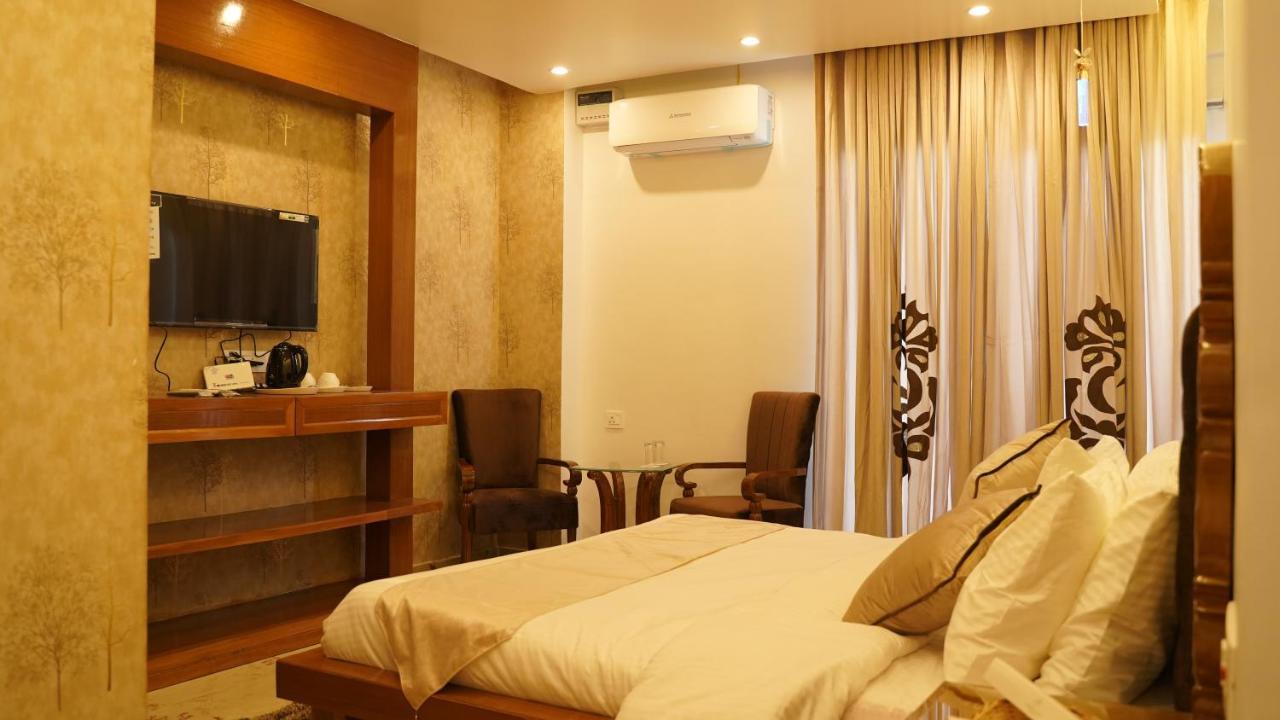 Hotel Saheb'S Castle Mcleodganj McLeod Ganj Dış mekan fotoğraf