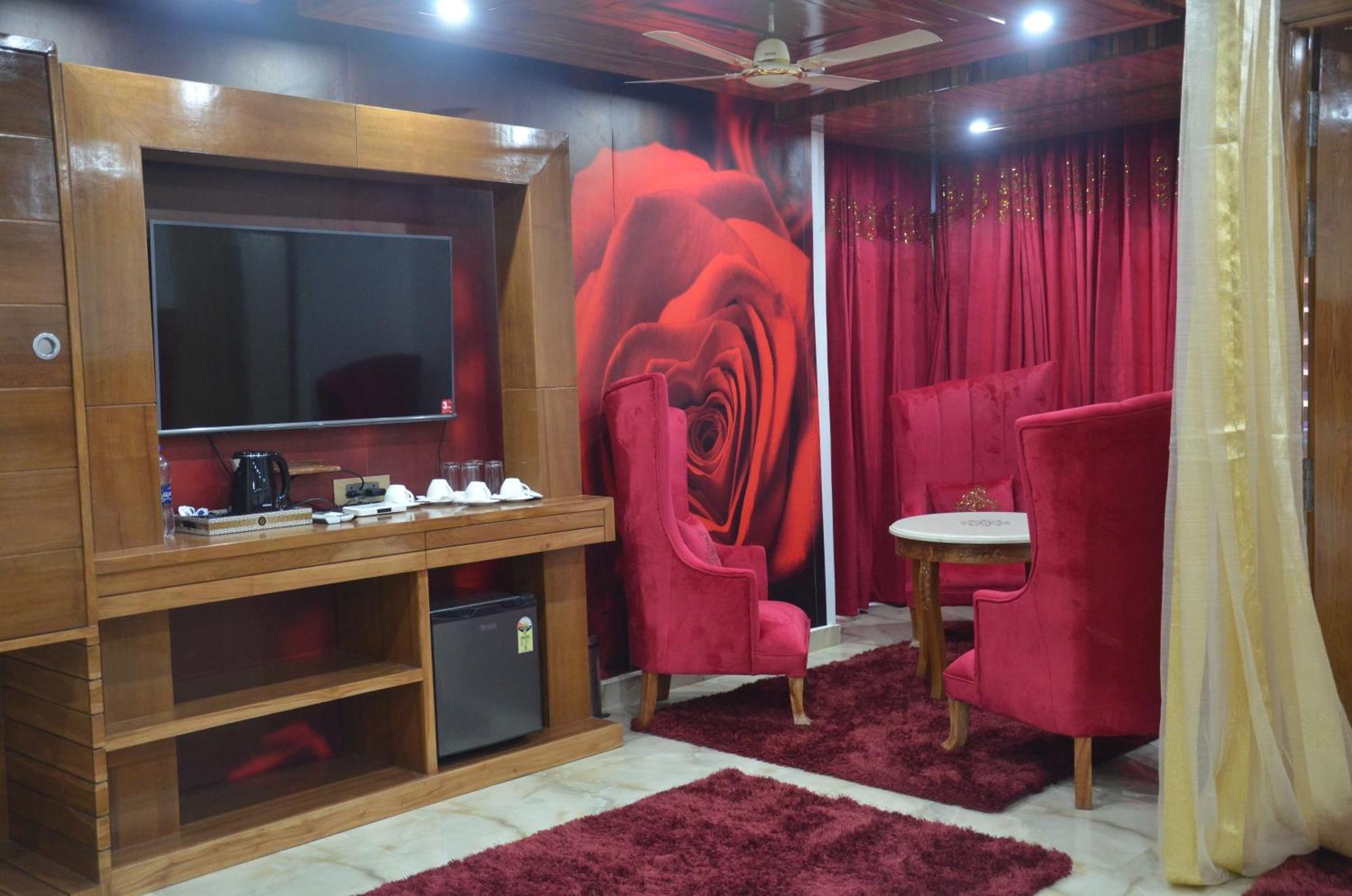 Hotel Saheb'S Castle Mcleodganj McLeod Ganj Oda fotoğraf